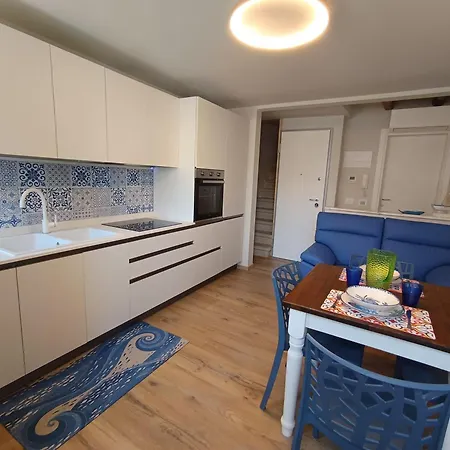 La Scarpa Della Strega * Chioggia